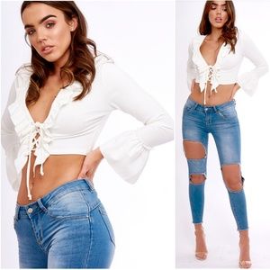 ❤ Sexy White Tie Front Bell Sleeve Crop Top ❤